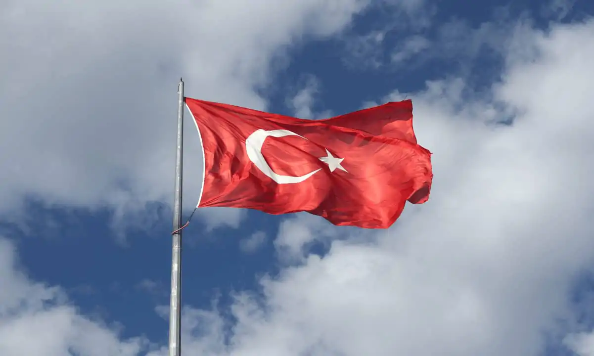52% of Turks Are Crypto Investors, Young Women Show Enhanced Appetite: KuCoin Study