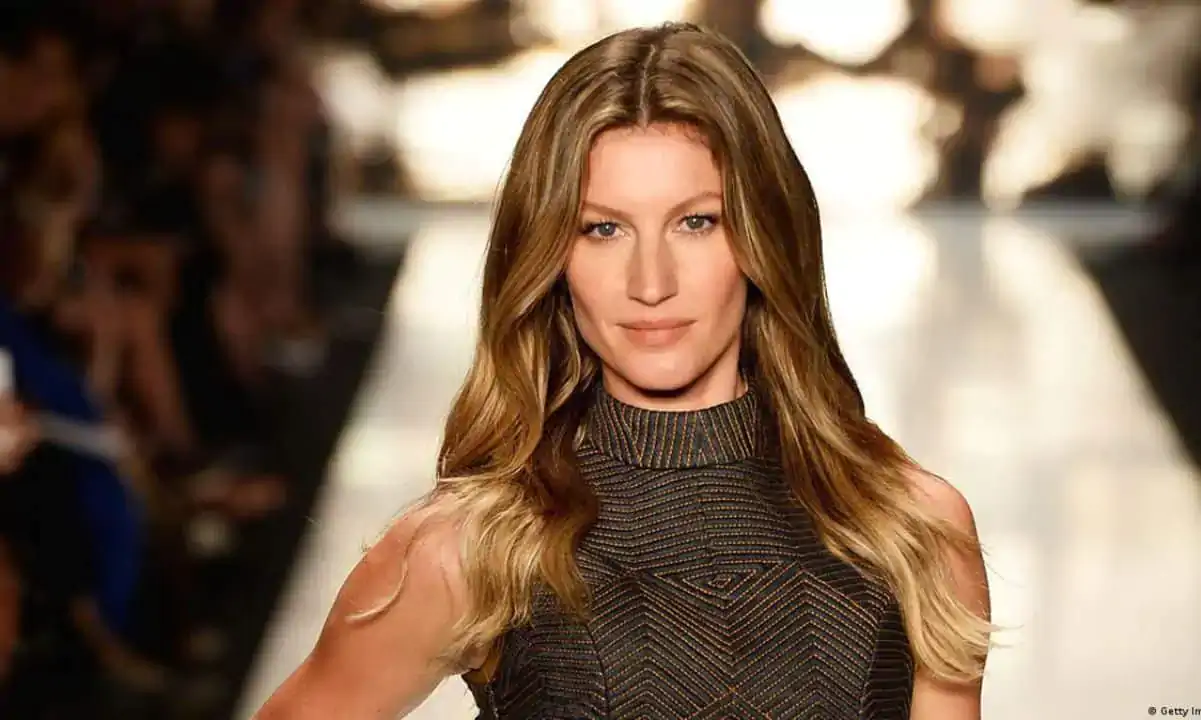 Fashion Model Gisele Bündchen Explains Why She Invested in FTX